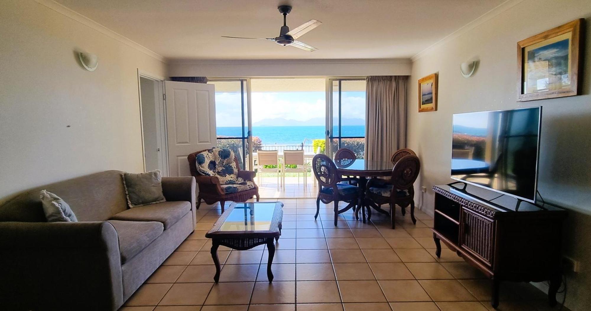 Rose Bay Resort Bowen Exterior foto